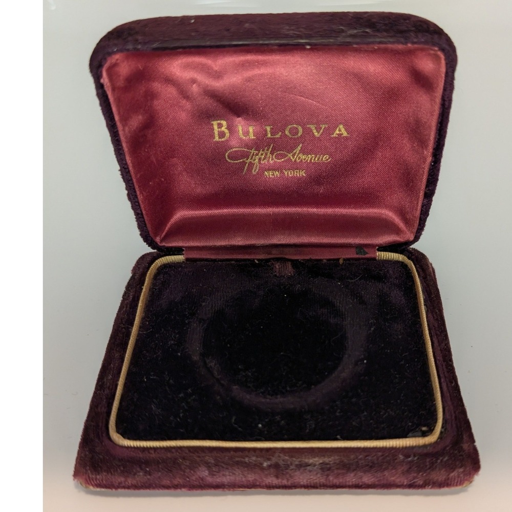 Bulova Fifth Avenue NY VTG 1940s Art Deco Velvet Watch Box Purple Display Case